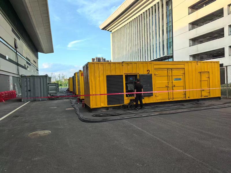 宏伟柴油发电机冬季保养注意事项?